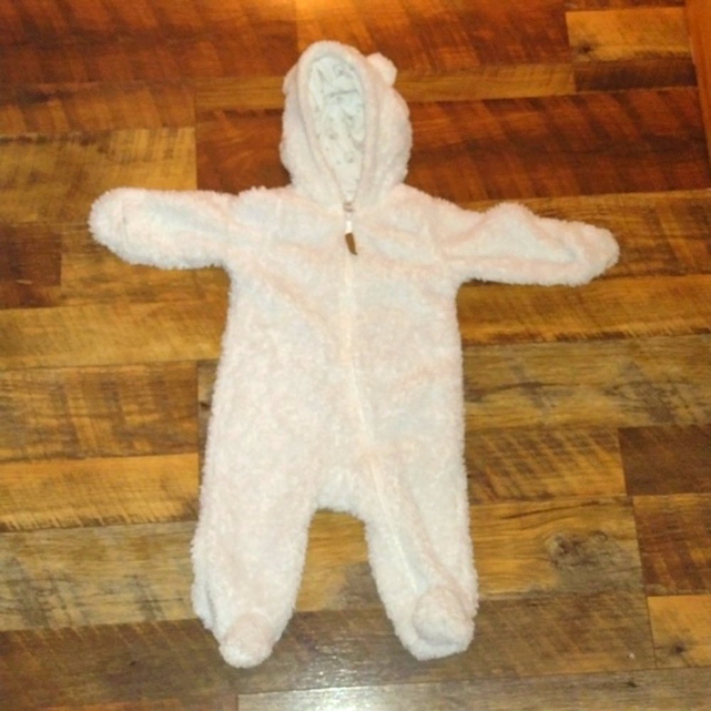 Carter's 6month Baby Bear Zip up One Piece